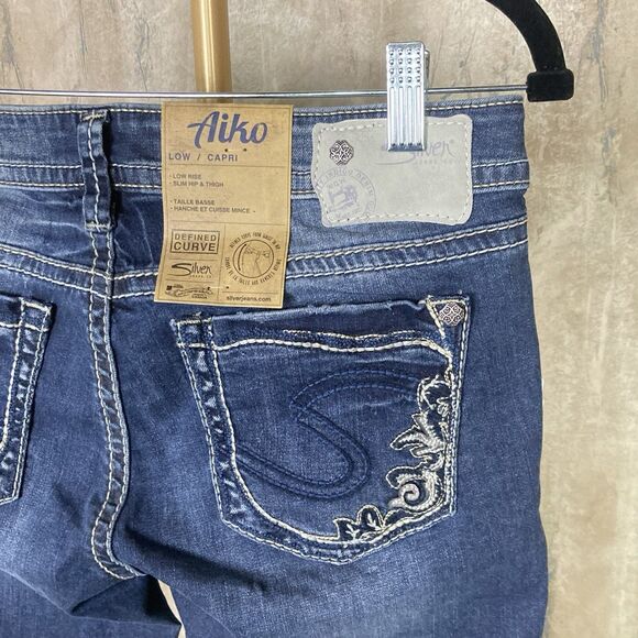 Silver Jeans Womens Sz 29 Blue Aiko Low Rise Capri Dark Wash Denim Pants NWT - Picture 7 of 8